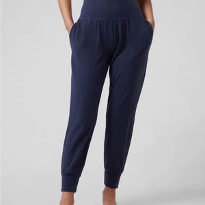 Athleta salutation jogger